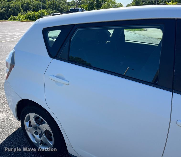 image for item EK8637 2010 Pontiac  Vibe 