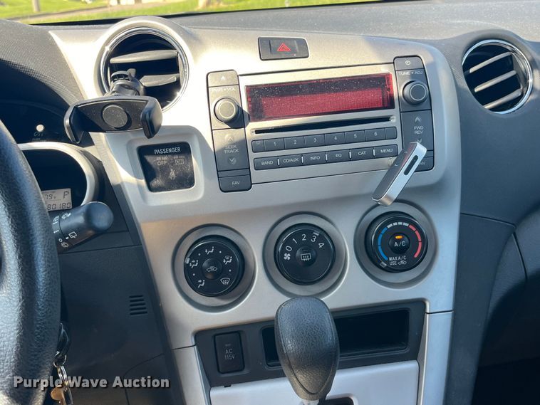 image for item EK8637 2010 Pontiac  Vibe 