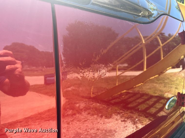 image for item EK8643 2005 Ford Excursion SUV