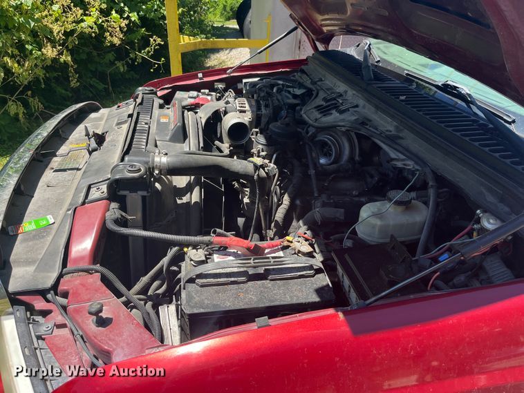 image for item EK8643 2005 Ford Excursion SUV