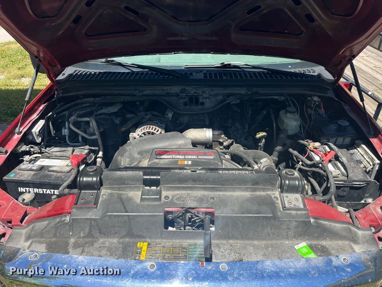 image for item EK8643 2005 Ford Excursion SUV