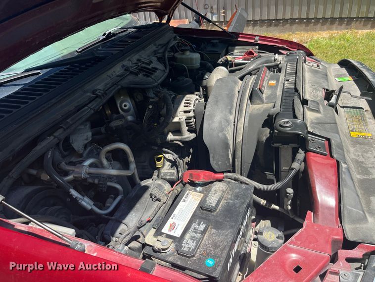 image for item EK8643 2005 Ford Excursion SUV