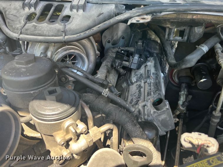 image for item EK8643 2005 Ford Excursion SUV