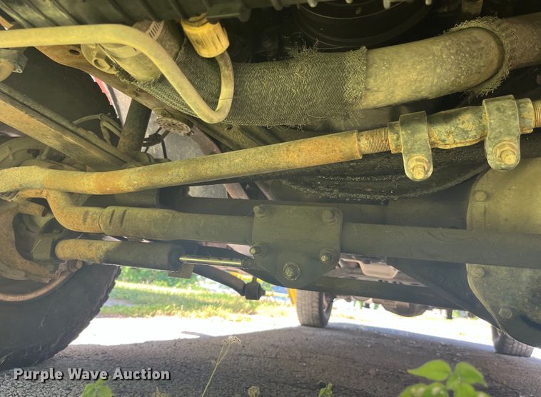 image for item EK8643 2005 Ford Excursion SUV