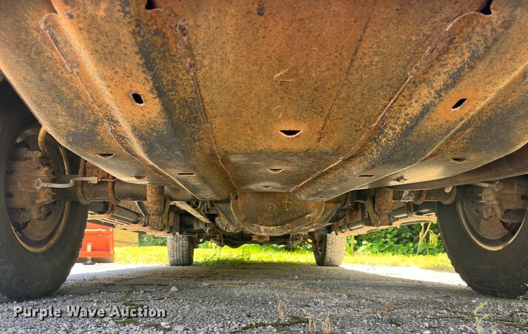 image for item EK8643 2005 Ford Excursion SUV