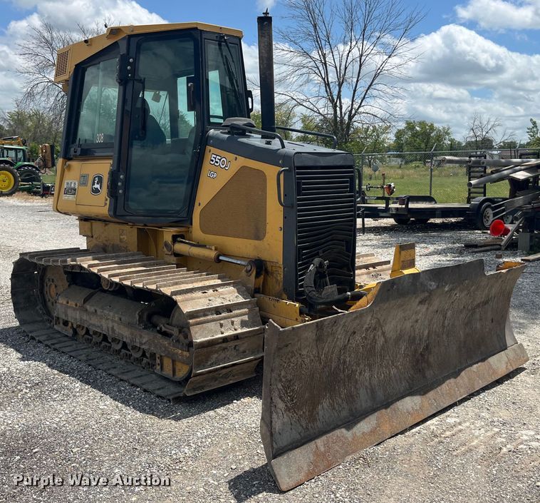 image for item EK8698 2005 John Deere 550J LGP dozer