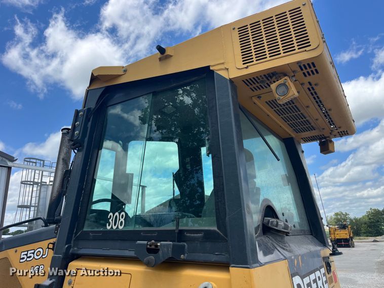 image for item EK8698 2005 John Deere 550J LGP dozer