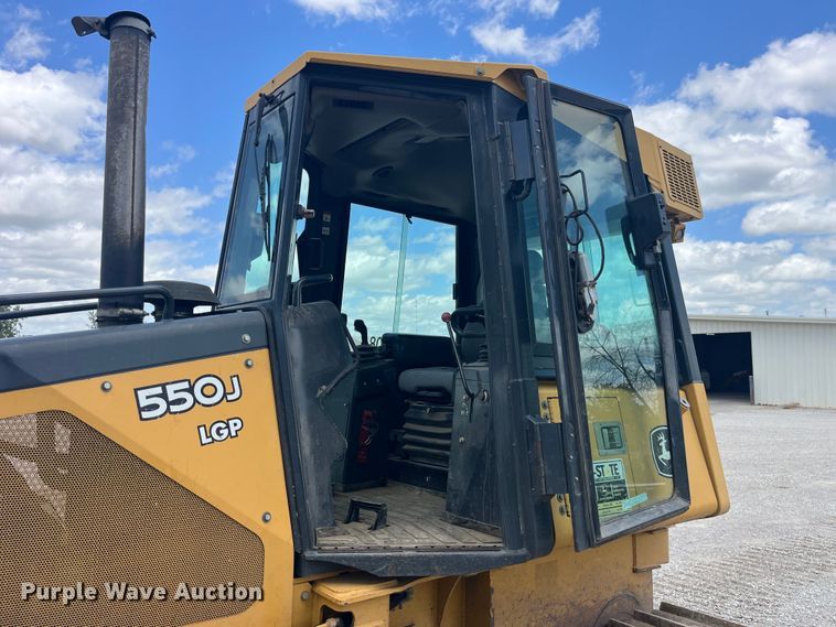 image for item EK8698 2005 John Deere 550J LGP dozer