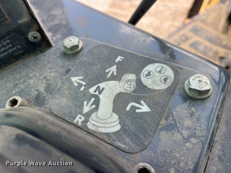 image for item EK8698 2005 John Deere 550J LGP dozer