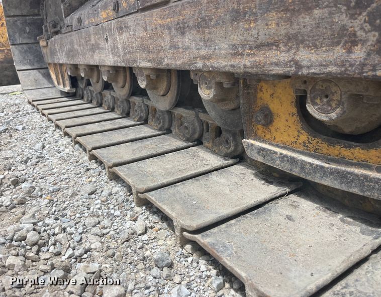 image for item EK8698 2005 John Deere 550J LGP dozer