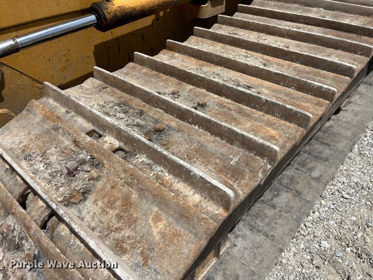 image for item EK8698 2005 John Deere 550J LGP dozer