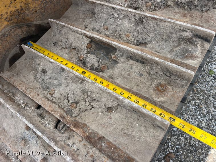 image for item EK8698 2005 John Deere 550J LGP dozer