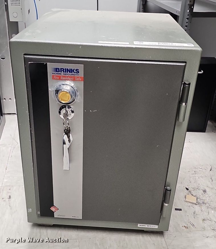 image for item IO9973 (3) safes