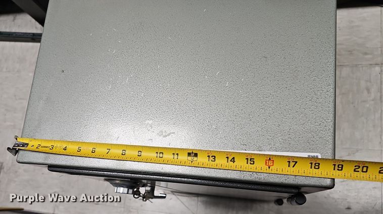 image for item IO9973 (3) safes