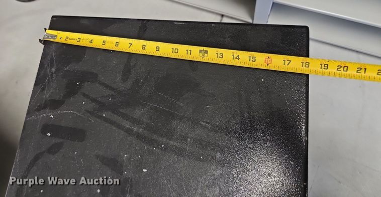 image for item IO9973 (3) safes