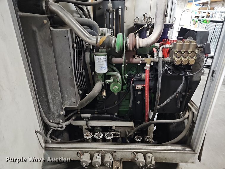 image for item IO9975 2008 Nilfisk-Advance Technologies Cyclone 4500 4WS surface cleaner