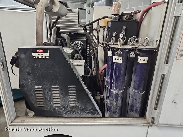 image for item IO9975 2008 Nilfisk-Advance Technologies Cyclone 4500 4WS surface cleaner