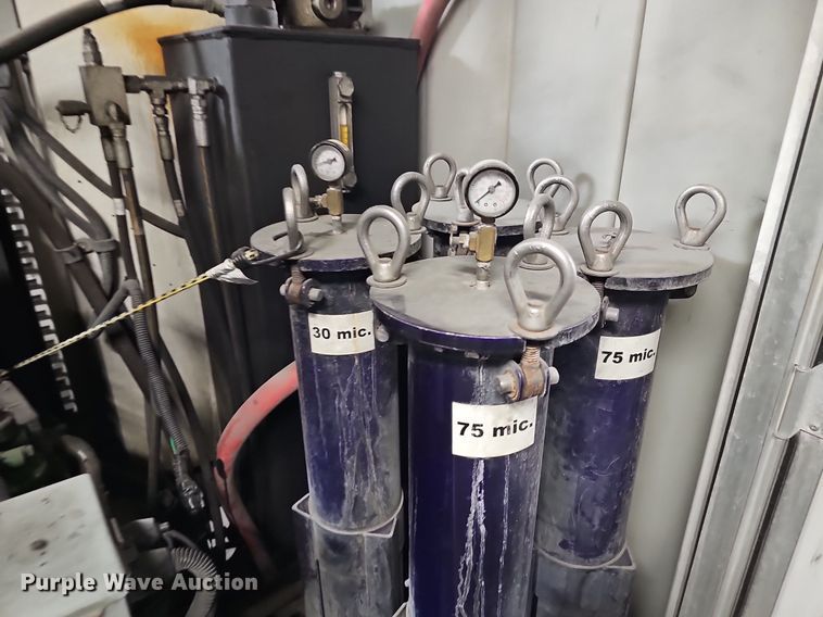 image for item IO9975 2008 Nilfisk-Advance Technologies Cyclone 4500 4WS surface cleaner