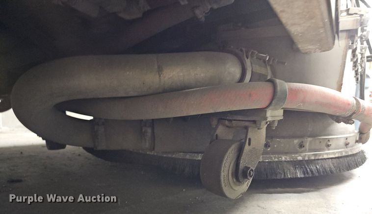 image for item IO9975 2008 Nilfisk-Advance Technologies Cyclone 4500 4WS surface cleaner