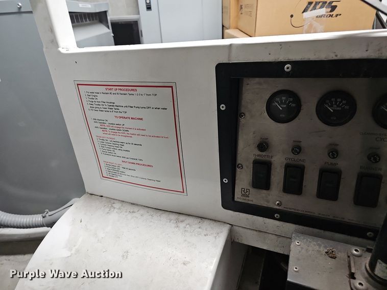 image for item IO9975 2008 Nilfisk-Advance Technologies Cyclone 4500 4WS surface cleaner