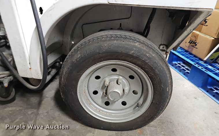 image for item IO9975 2008 Nilfisk-Advance Technologies Cyclone 4500 4WS surface cleaner