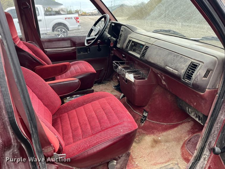 image for item LD9463 1990 Chevrolet  Astro van