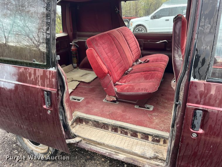 image for item LD9463 1990 Chevrolet  Astro van