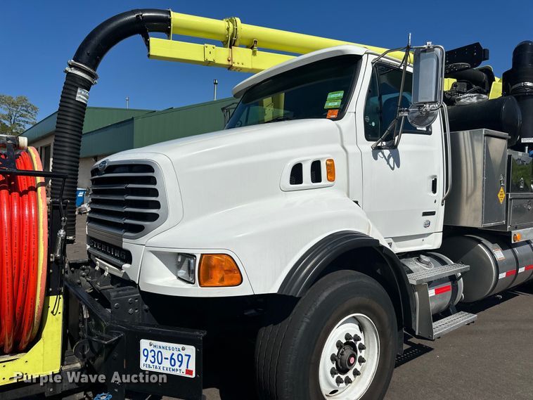 image for item LR9369 2009 Sterling  sewer jetter truck