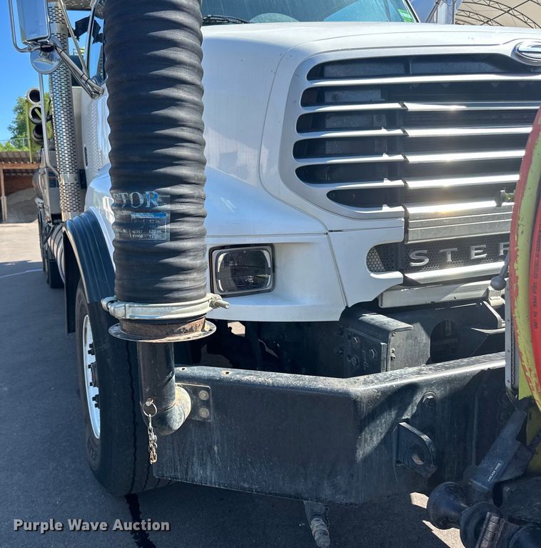 image for item LR9369 2009 Sterling  sewer jetter truck