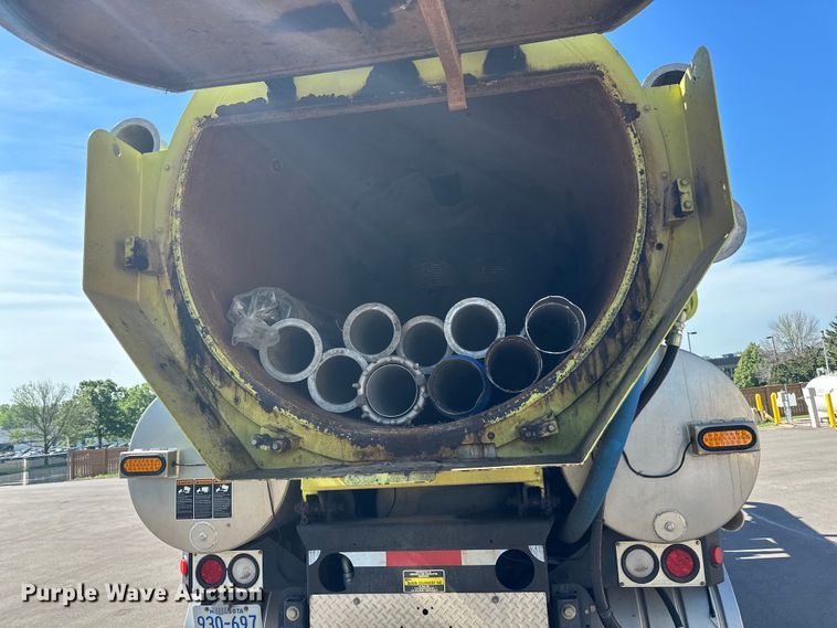 image for item LR9369 2009 Sterling  sewer jetter truck