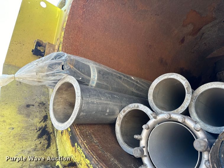 image for item LR9369 2009 Sterling  sewer jetter truck