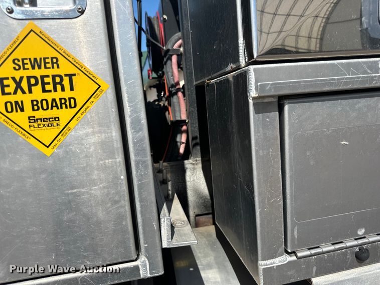 image for item LR9369 2009 Sterling  sewer jetter truck