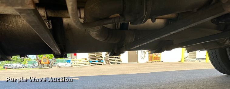 image for item LR9369 2009 Sterling  sewer jetter truck