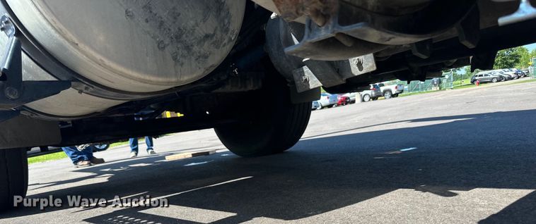 image for item LR9369 2009 Sterling  sewer jetter truck