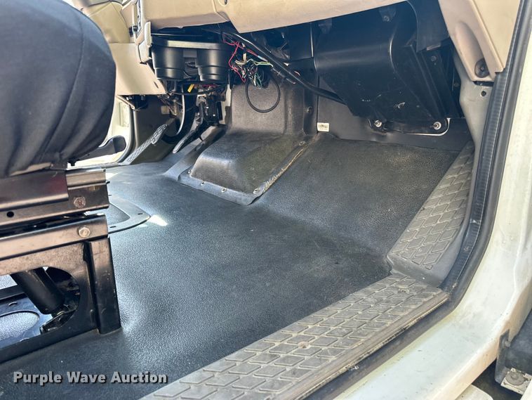 image for item LR9369 2009 Sterling  sewer jetter truck