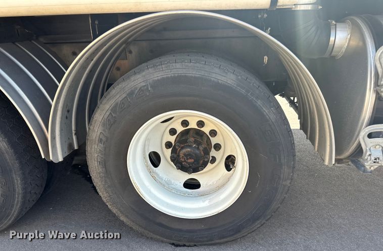 image for item LR9369 2009 Sterling  sewer jetter truck