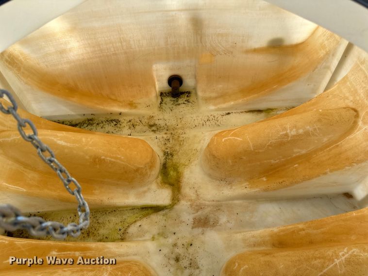 image for item LR9370 Poly tank