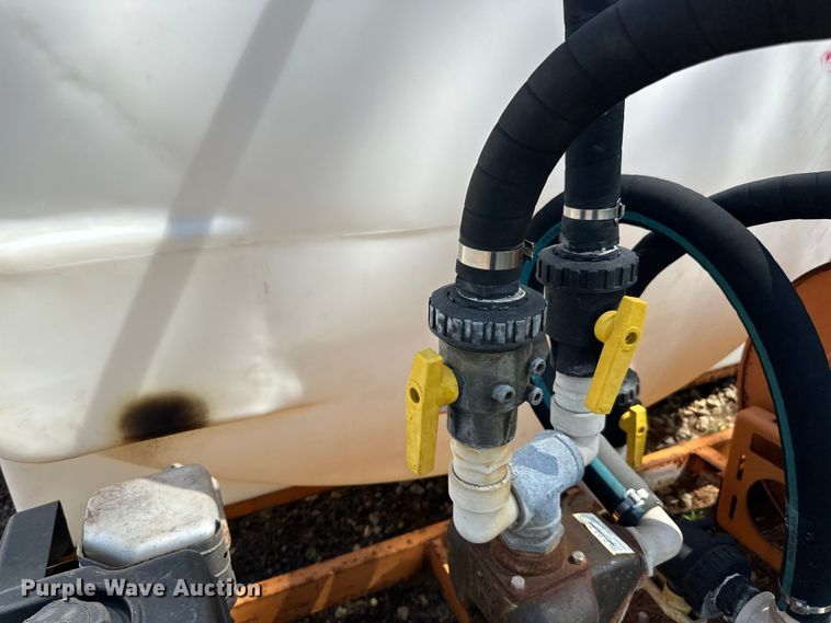 image for item LR9370 Poly tank