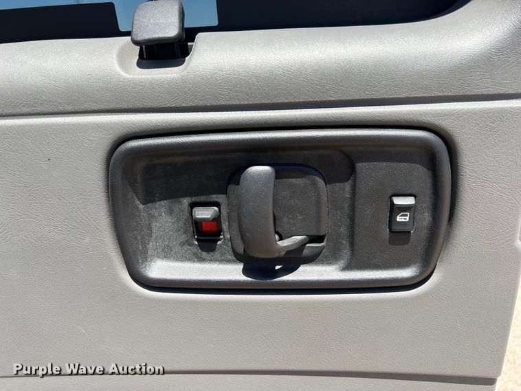 image for item LU9895 2008 Chevrolet Express 1500 van