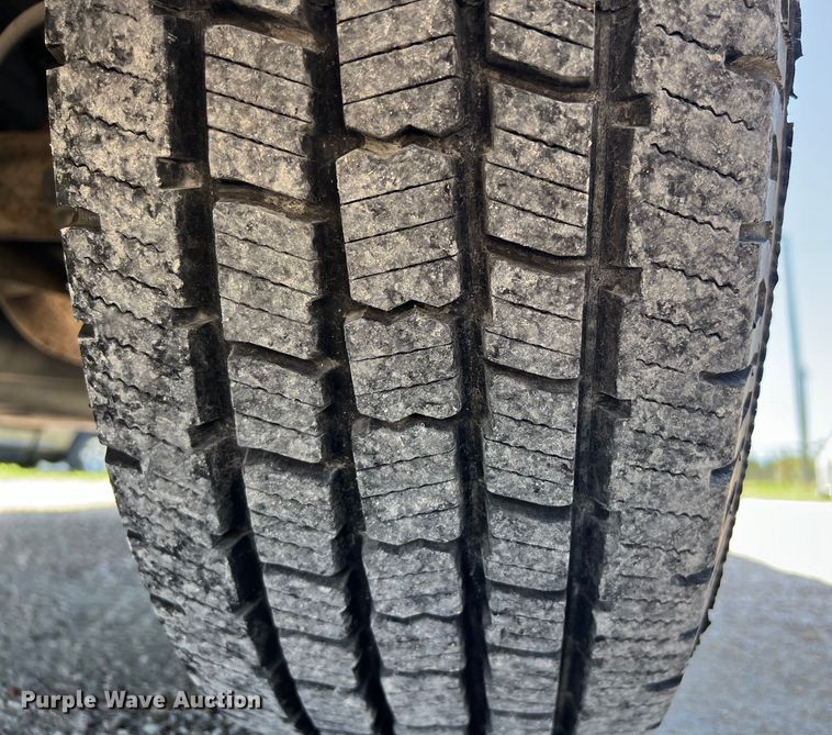 image for item LU9895 2008 Chevrolet Express 1500 van