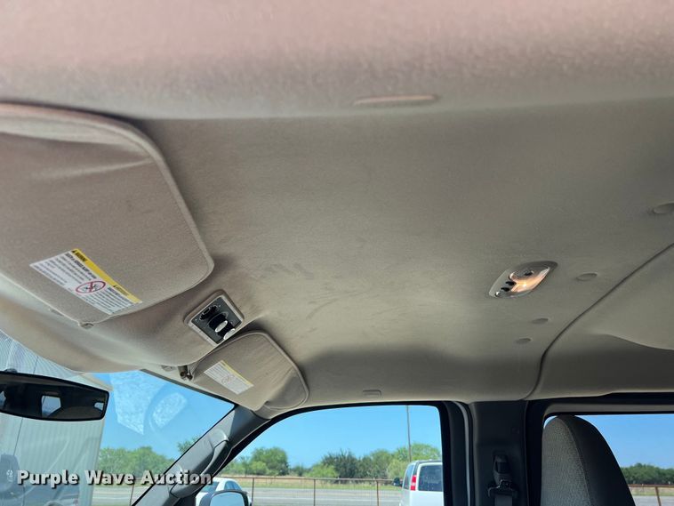 image for item LU9896 2010 Chevrolet  Express 3500 van