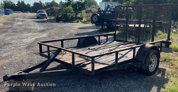 image for item LU9899 2010 C&M utility trailer