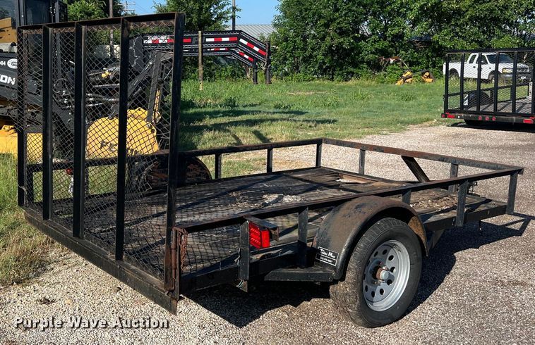 image for item LU9899 2010 C&M utility trailer