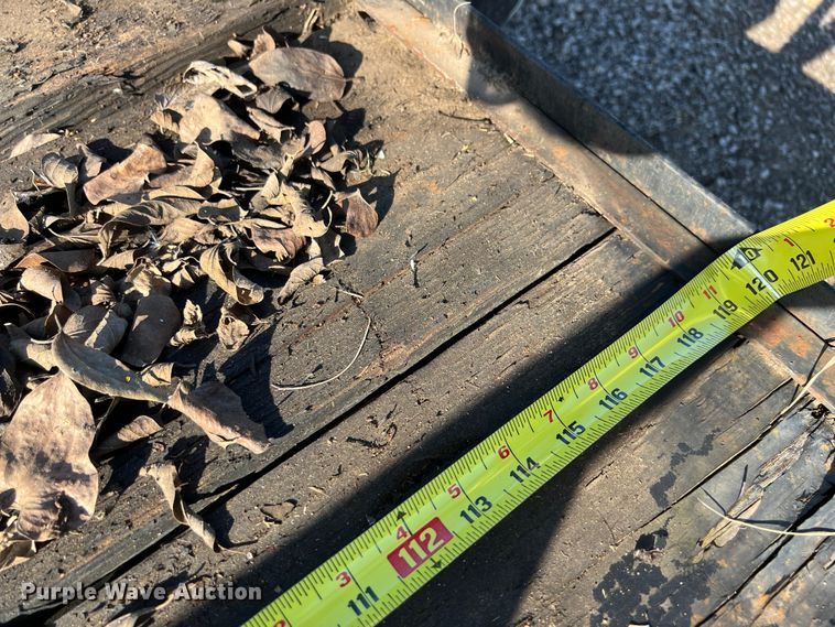 image for item LU9899 2010 C&M utility trailer