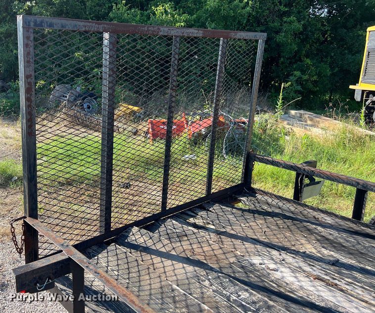 image for item LU9899 2010 C&M utility trailer