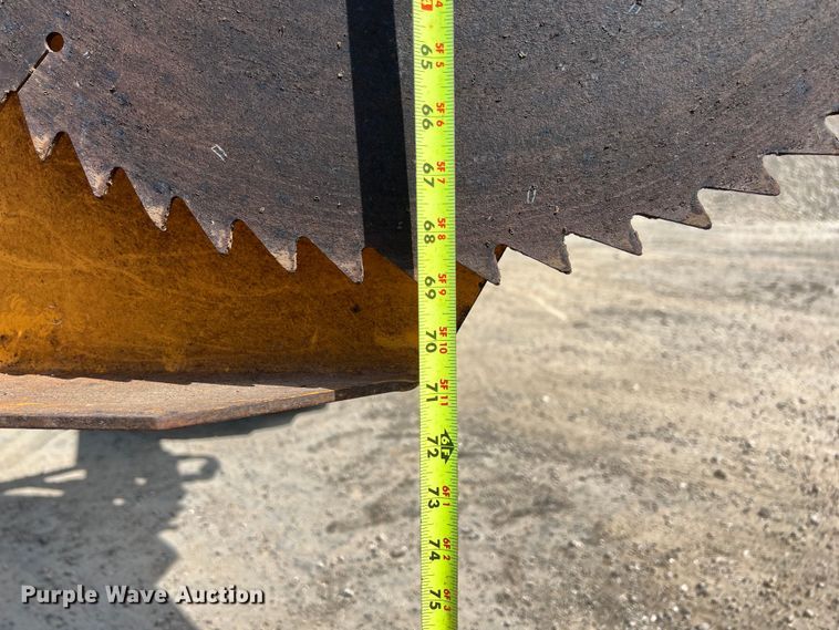 image for item LU9952 2003 John Deere  6420 tractor