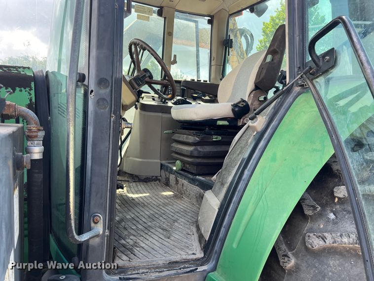 image for item LU9952 2003 John Deere  6420 tractor