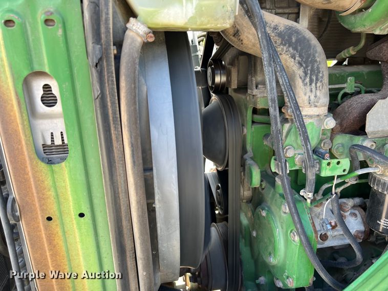 image for item LU9952 2003 John Deere  6420 tractor