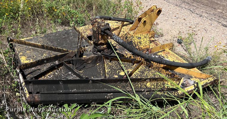 image for item LU9952 2003 John Deere  6420 tractor