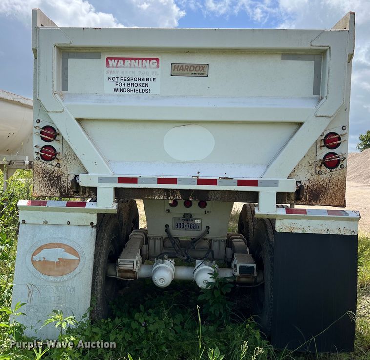 image for item LU9953 2013 CTS HRD 32 end dump trailer